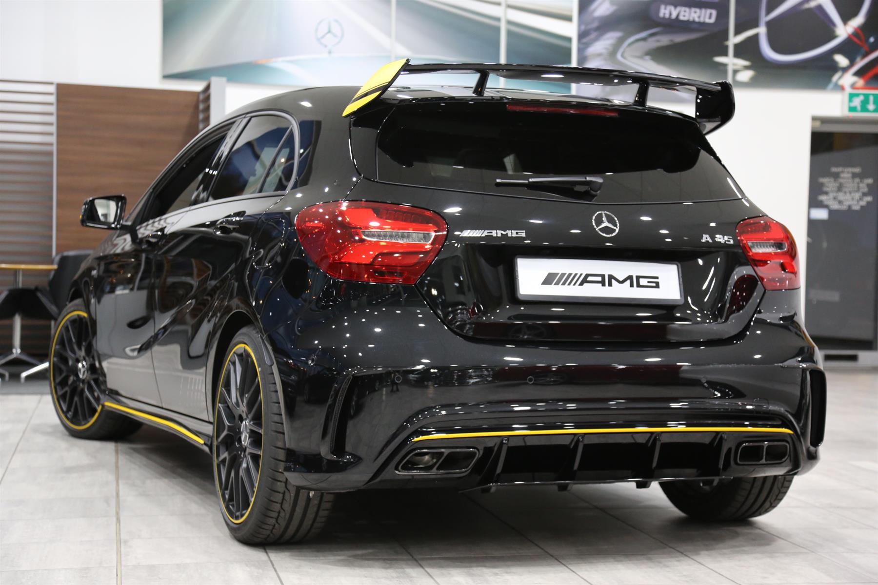 벤츠 amg a45 블랙.jpg