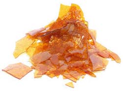 Shellac Flakes.jpg
