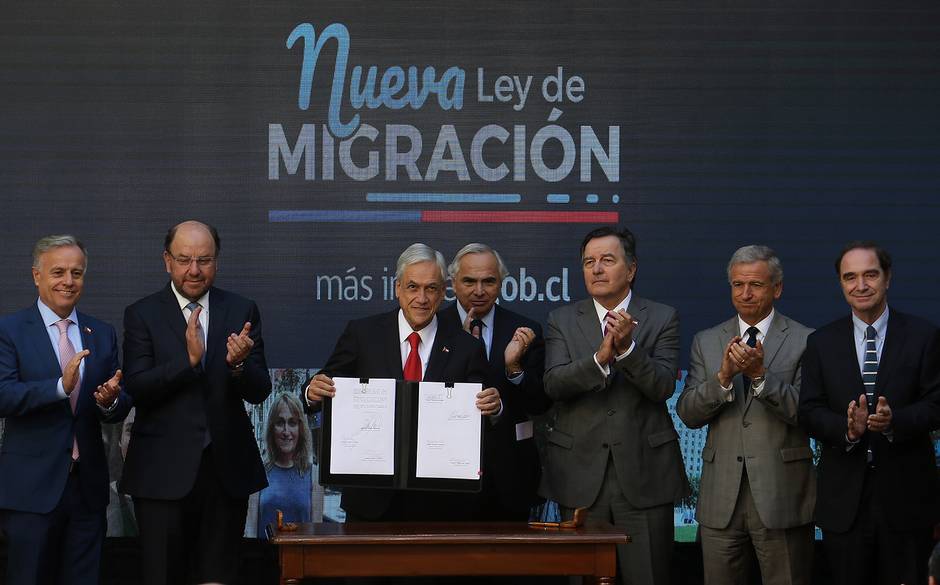 PIÑERA MIGRACION.jpg