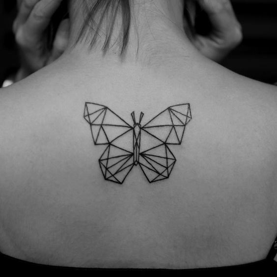 tatuajes-de-mariposas-geometrico.jpg