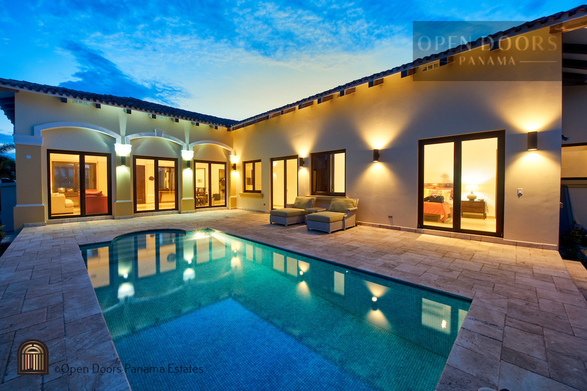 casa-2-pool-twilight-2.jpg