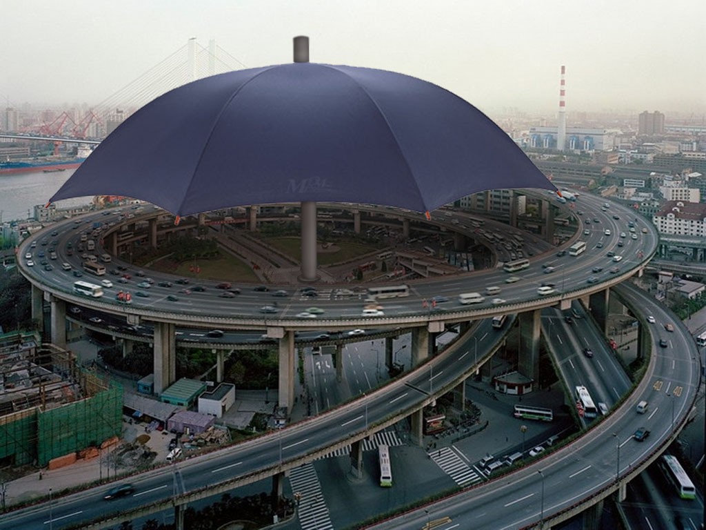 Amazing-Umbrella-Worlds-Largest-Umbrella-In-China-1.jpg