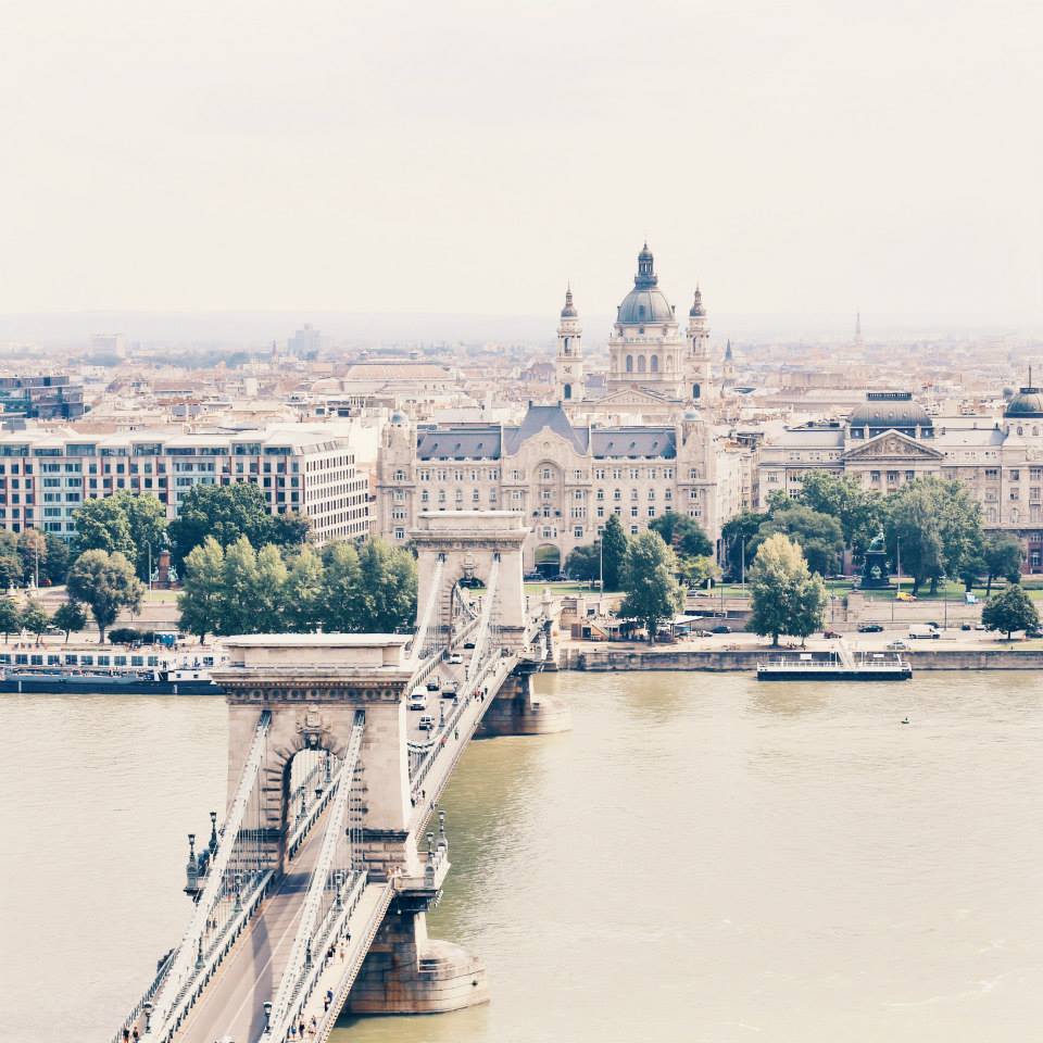 Széchenyi bridge.jpg