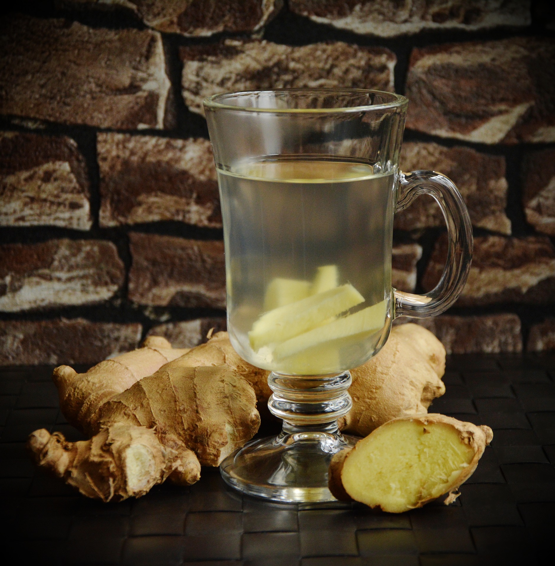ginger tea_pixabay_attribution freejpg.jpg