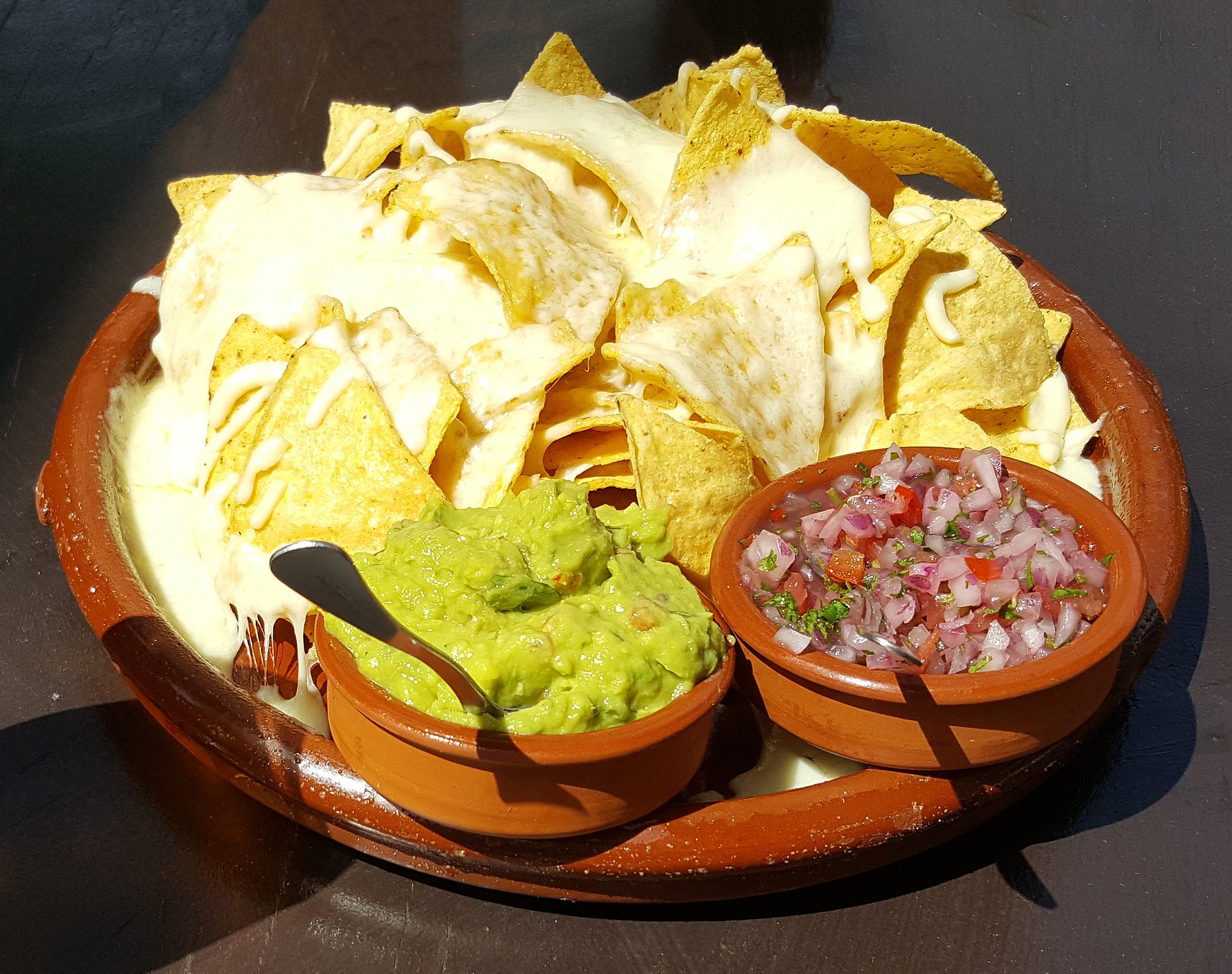 guacamole-1615740_1920.jpg