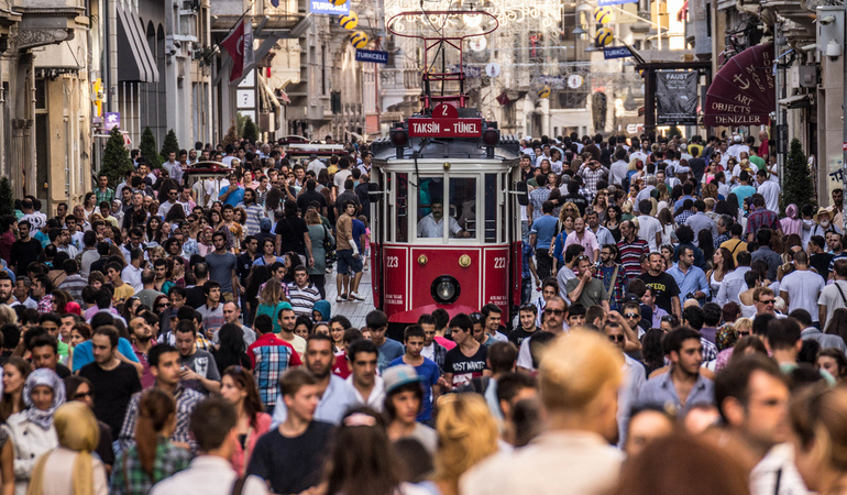 medium_istiklal-avenue5.jpg