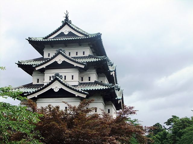 hirosaki_castle.jpg