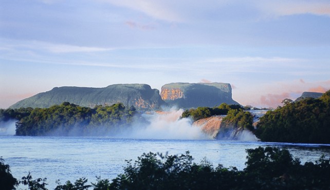 viaje-a-venezuela-grupo-verano-taranna-002-642x370.jpg