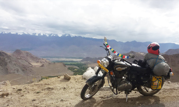 Motorbike-Khardung-La-pass.jpg