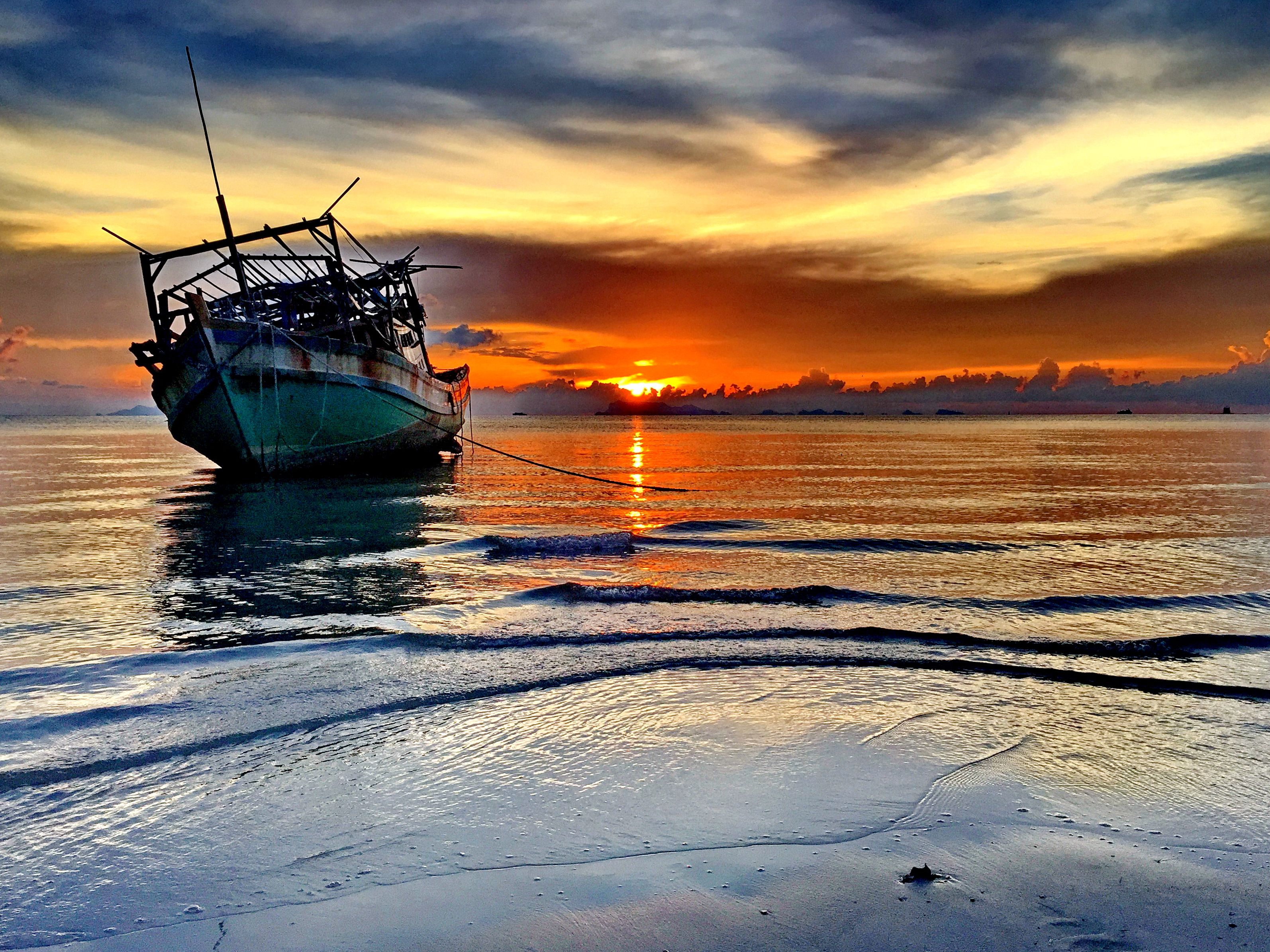 iPhone 6 May Samui Sunsets 438.JPG