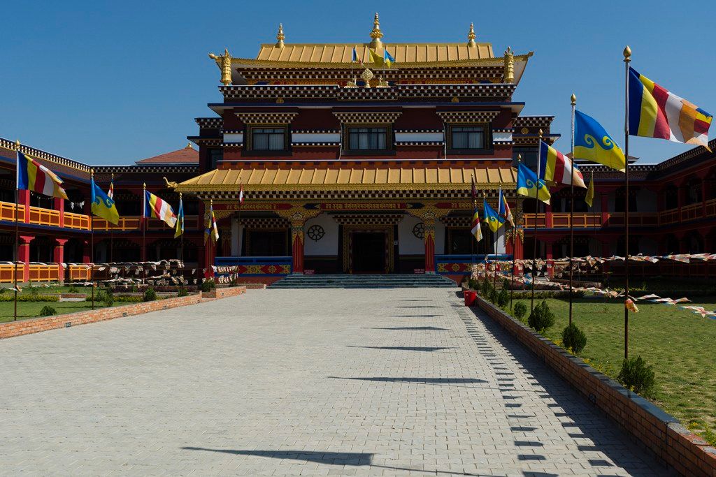 11web-path-leading-to-thrangu-vajra-vidhya-buddhist-vihar-at-lumbini-nepal-canadian-monastery.jpg