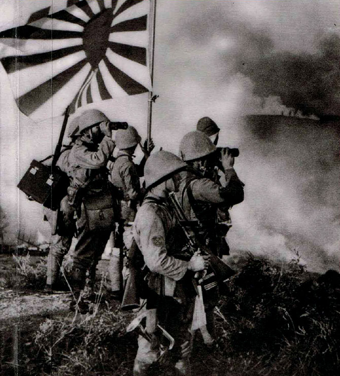 WWII-Japanese-Soldiers-and-Rising-Sun-Flag.jpg