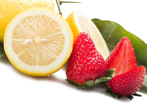 Lemon And Strawberries.jpg