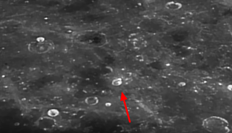 Must See  Huge Structures On The Moon  2 3 2018   YouTube(6).png
