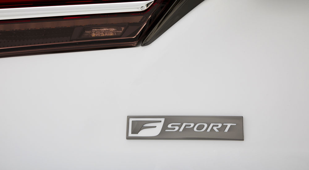 x17-04-10-lexus-ls-f-sport-badge.jpg.pagespeed.ic.822kc8w-gy.jpg