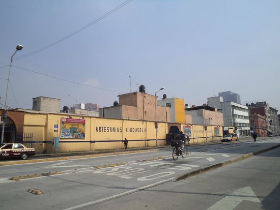 mercado-de-artesanias.jpg