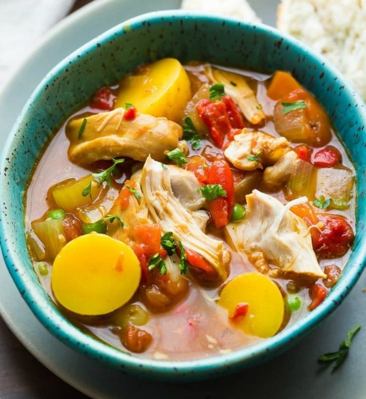 Slow-Cooker-Spanish-Chicken-Stew-6-600x900.jpg