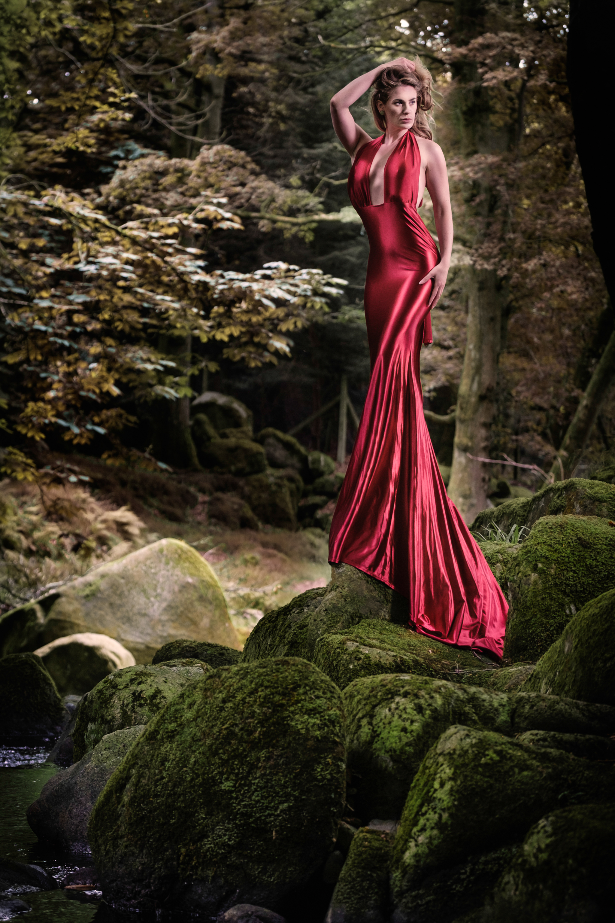 Colm Edwards Photography - Steemit 007 - Artemis Red Dress - Img 00-2.jpg