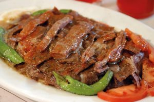 iskender-kebabi-tarifi-950x632-300x200.jpg