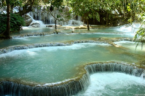 The-Kuang-Si-waterfall-in-Laos.jpg