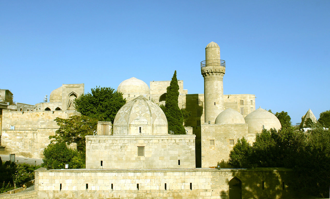 Palace_of_Shirvanshahs_common.JPG