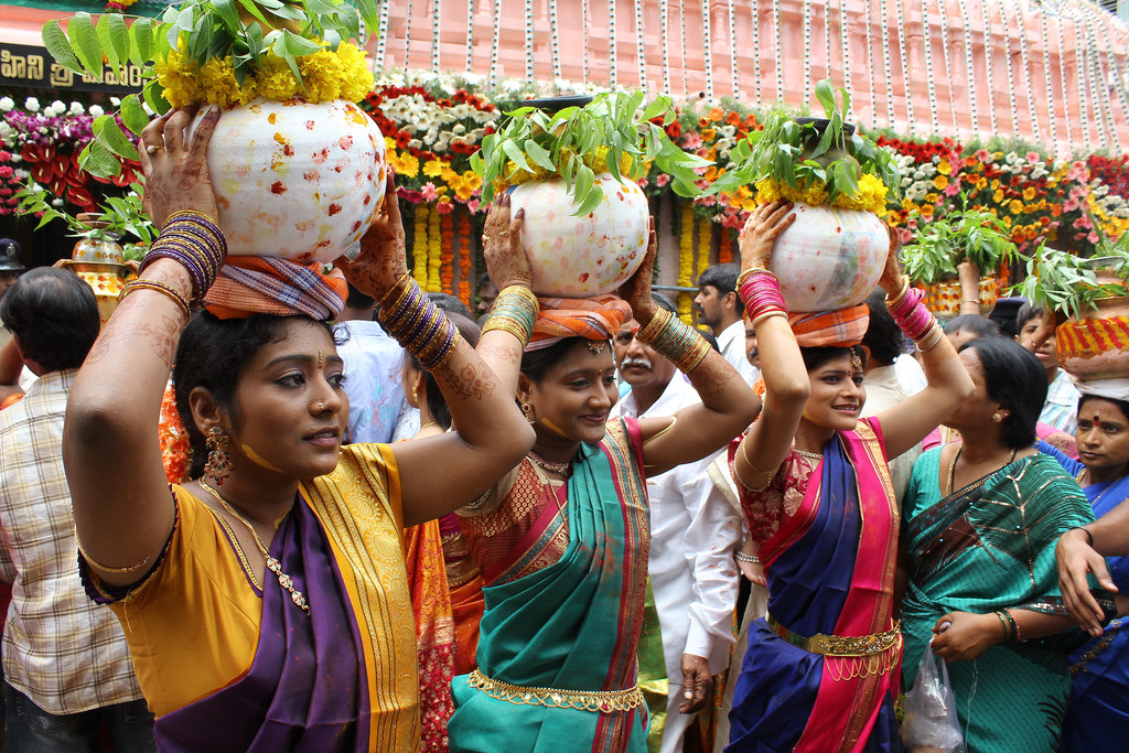 bonalu3.jpg