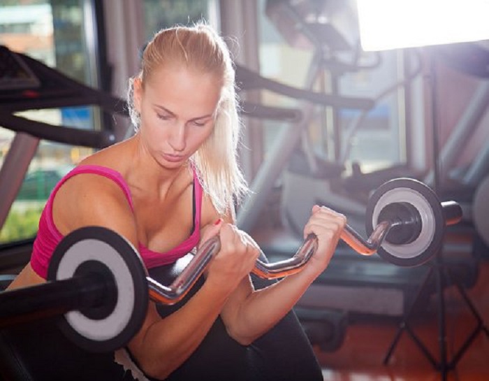 woman-weight-lifting-bicep-curls-strength-training-1000.jpg