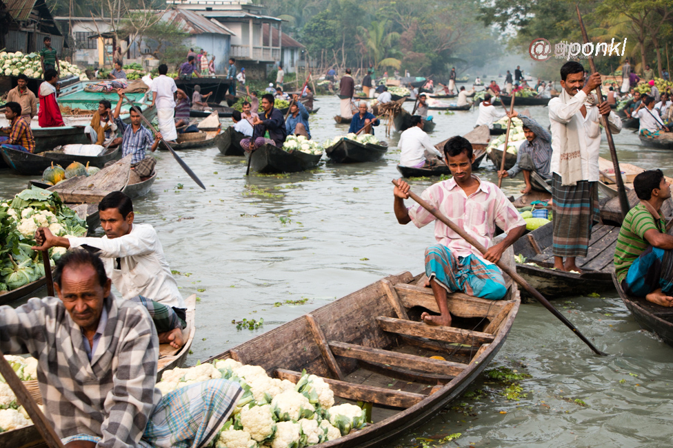 boat market.png