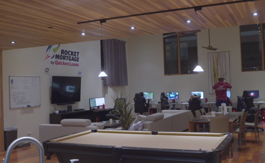 100t-gaming-house-09-1024x575.png