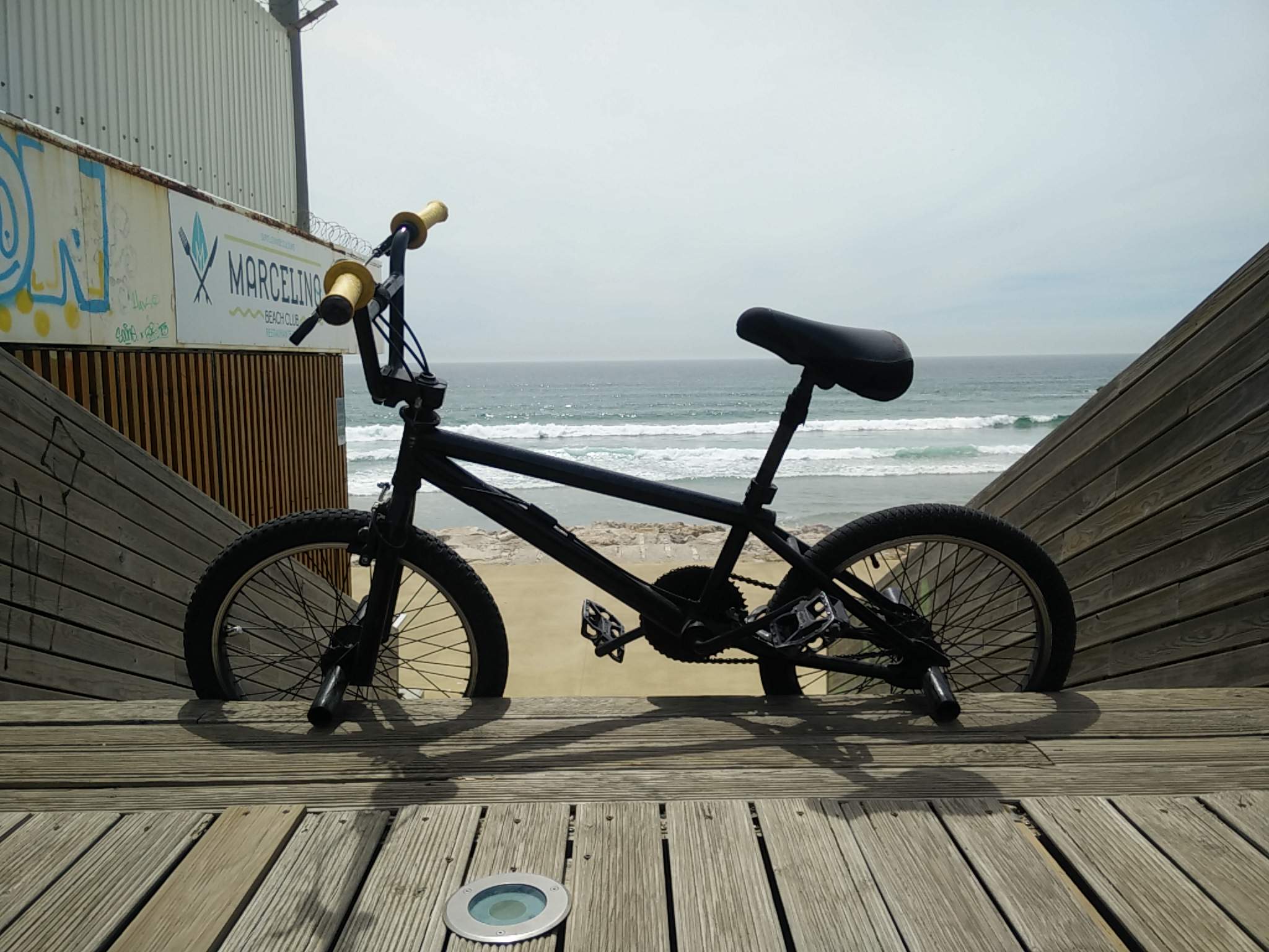 bike_beach.jpg
