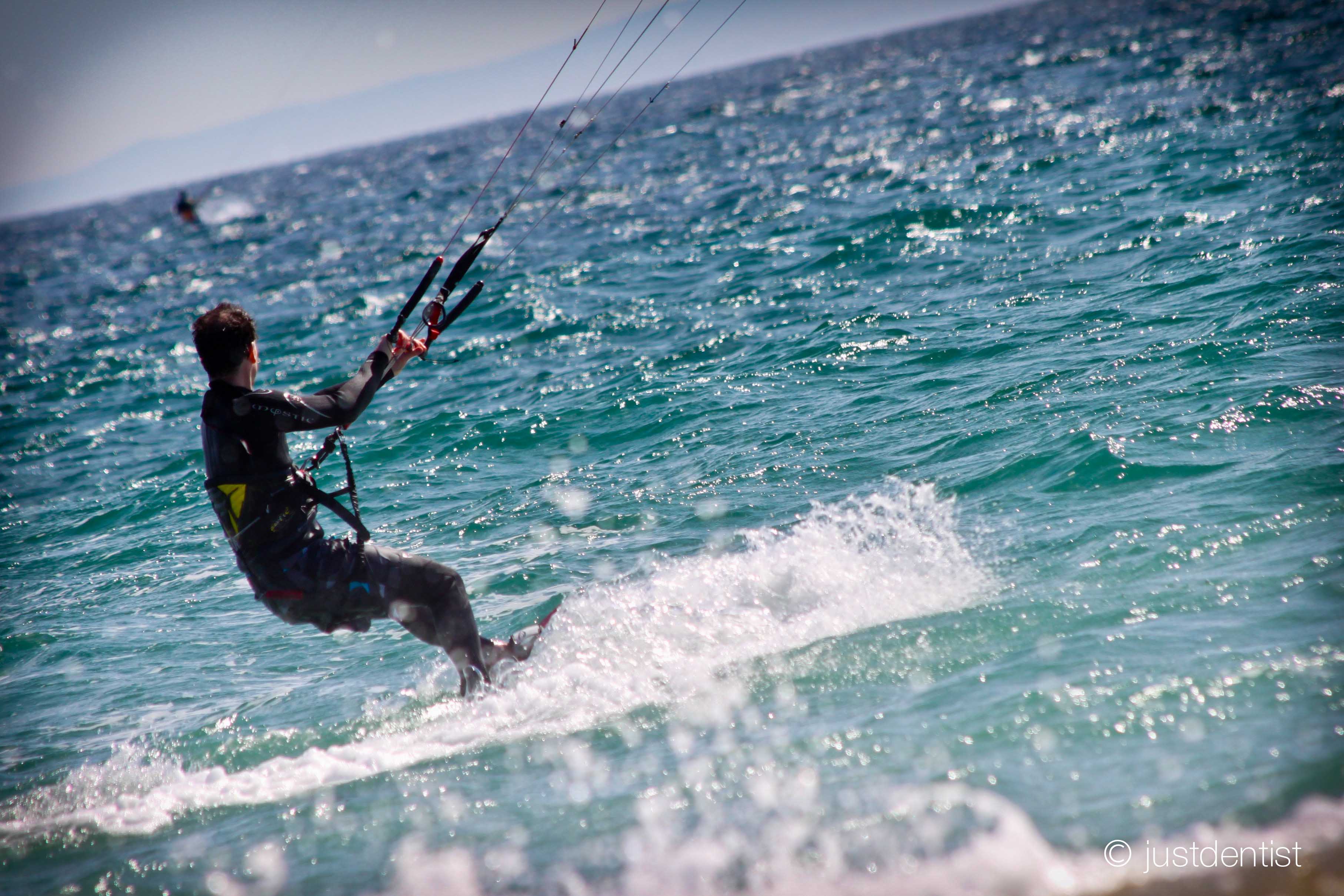 justdentist kitesurfing tarifa.jpg