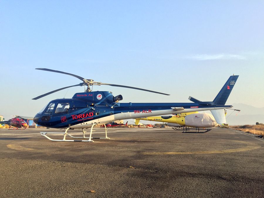 AS 350 B2 9N-ALR.jpg
