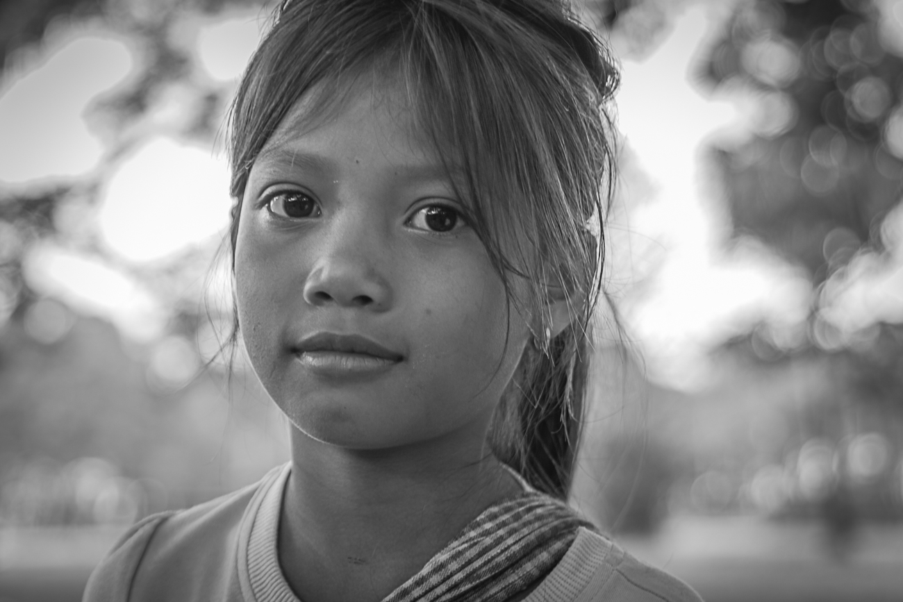 Angkor wat sunrise girl 1 bw.jpg