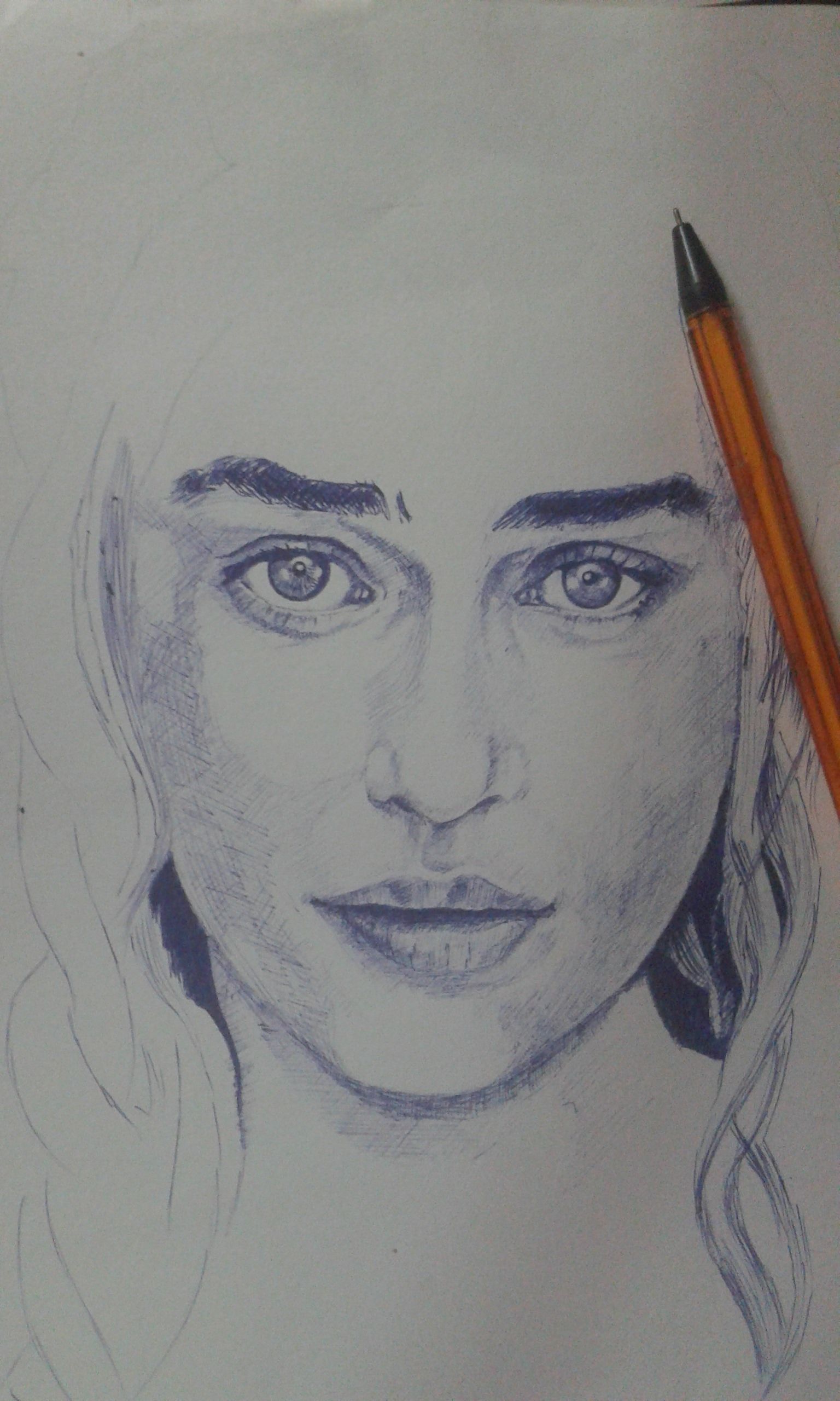 daenerys targaryen pencil drawing