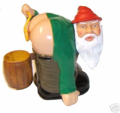 naughty_bubble_butt_gnome.jpg