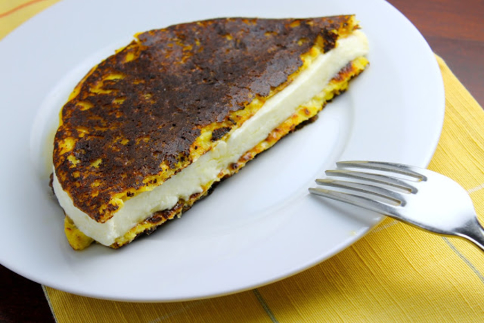 Platano con queso y bocadillo