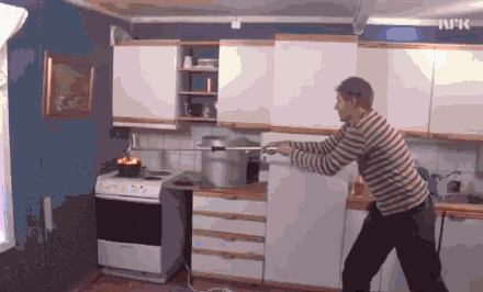 006NQM6Ngy1fkt5fl5zlkg30ci07k4qp.gif