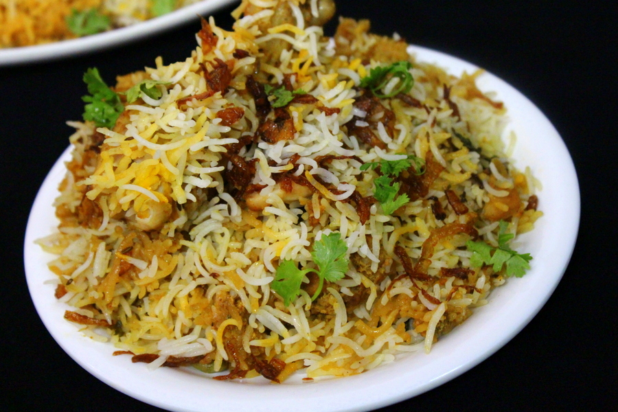 chicken-biryani-eid-special-recipe-ramadan-recipes-hyderabadi-chicken-biryani.jpg