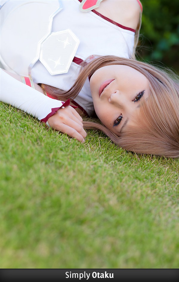 sword-art-online-cosplay-asuna-by-akitsu-honoka-5.jpg