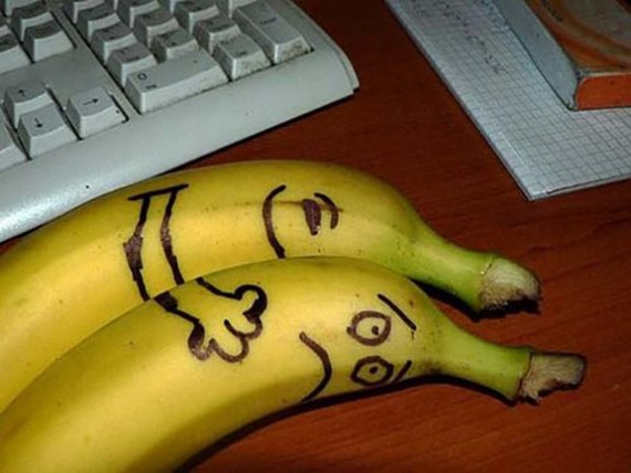 Funny-Banana-Art-Pictures-2-570x428.jpg