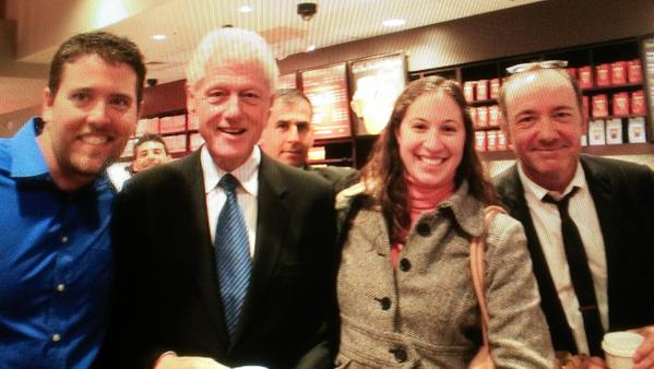 bal-bill-clinton-baltimore-mt-vernon-starbucks-001.jpg