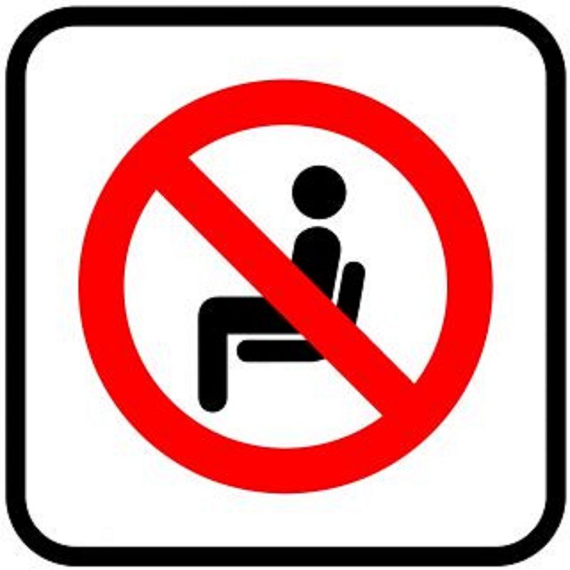 Нельзя ужасно. Знак сидеть запрещено. Знак не садиться. Не садиться табличка. Табличка не садиться на кресло.