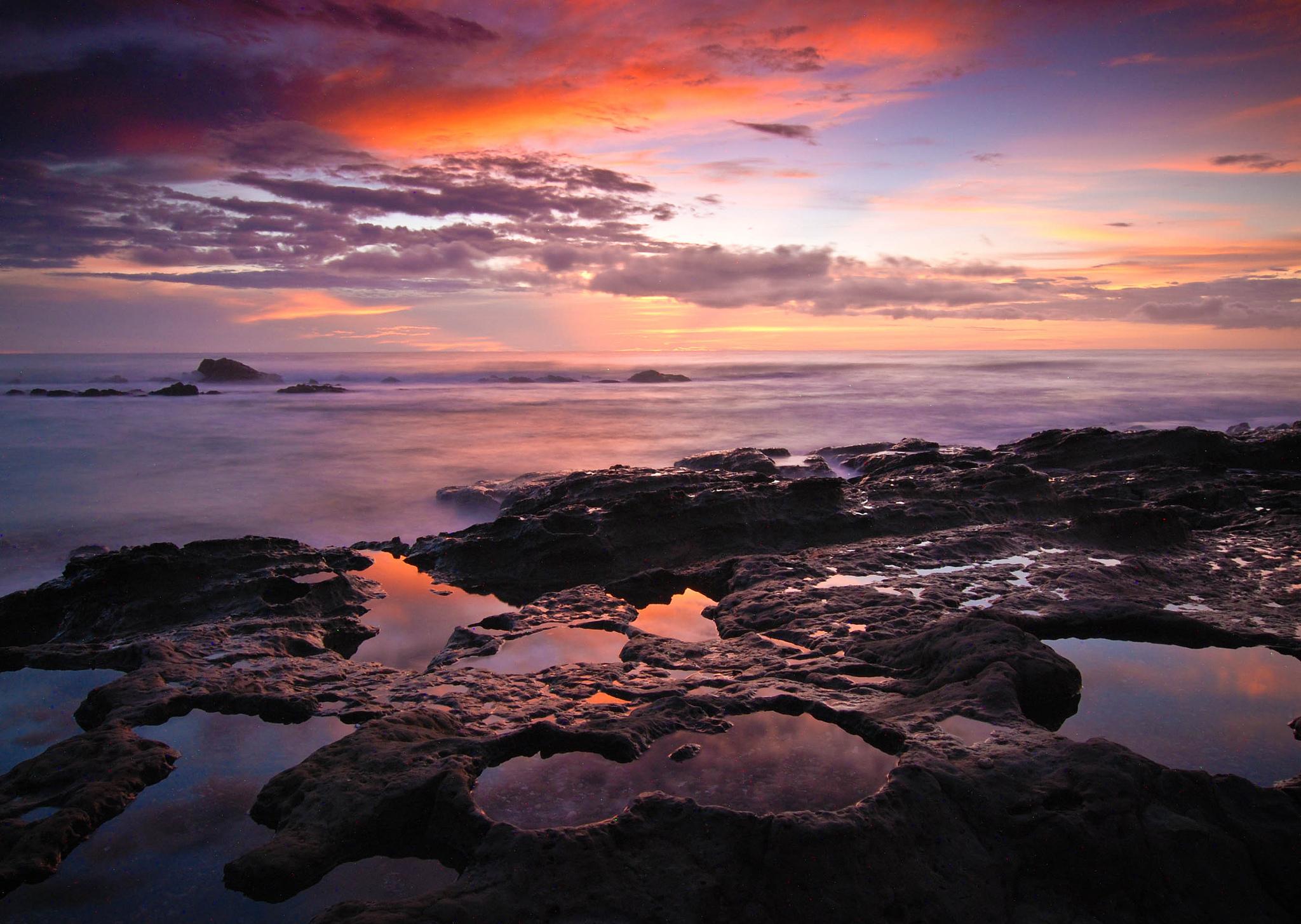 costa_rica_sunset_mal_pais_flickr.jpg