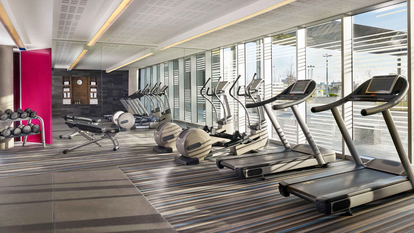 Aloft-London-Excel-Docklands-Gym.jpg