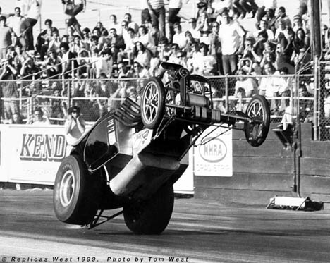 The Magic Muffler Fuel Altered squirts up into the air. Photo by Tom West.jpg