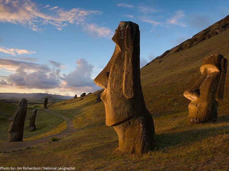moai-statues.jpg