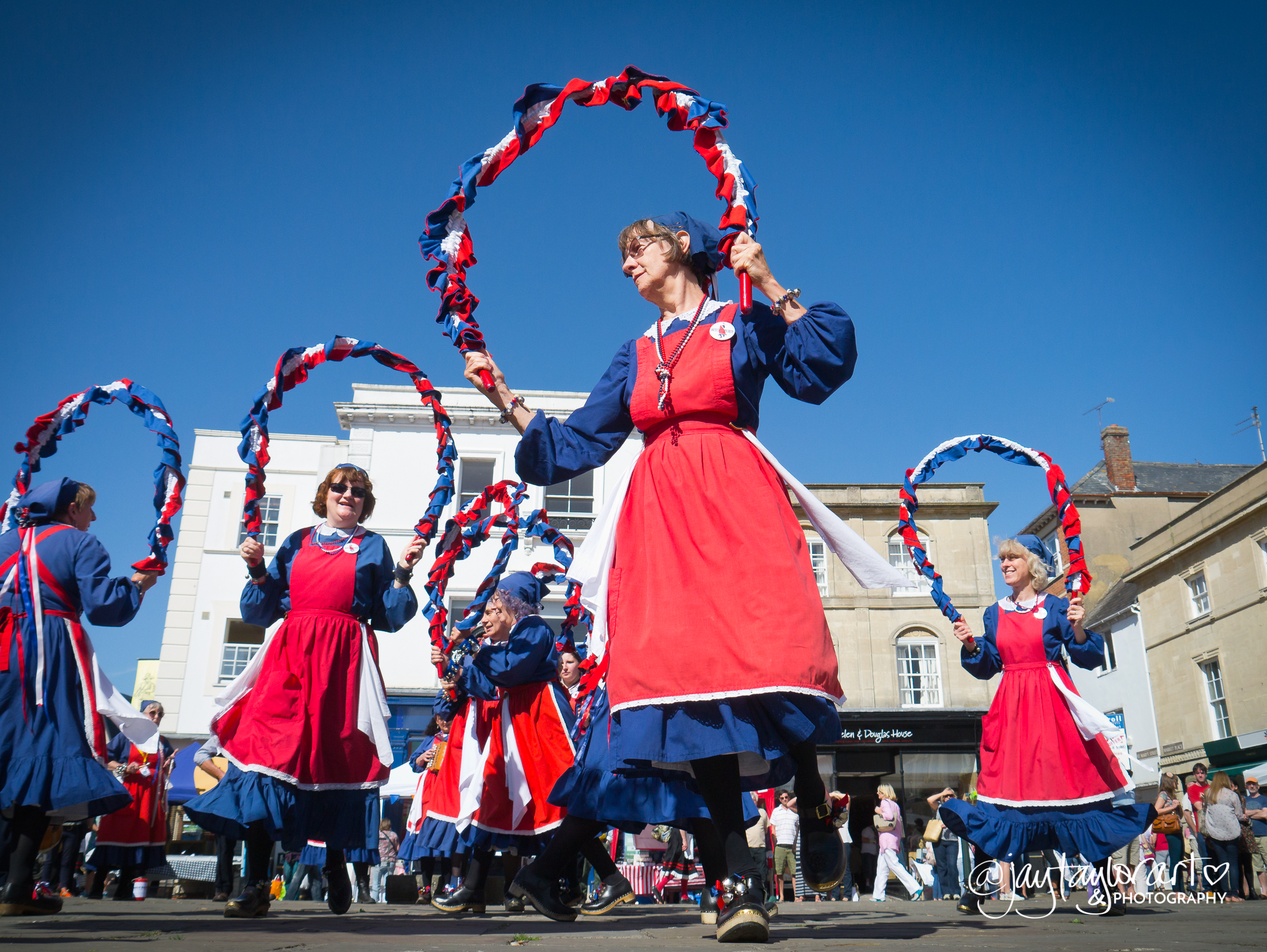 clog-dancing-ladies.jpg