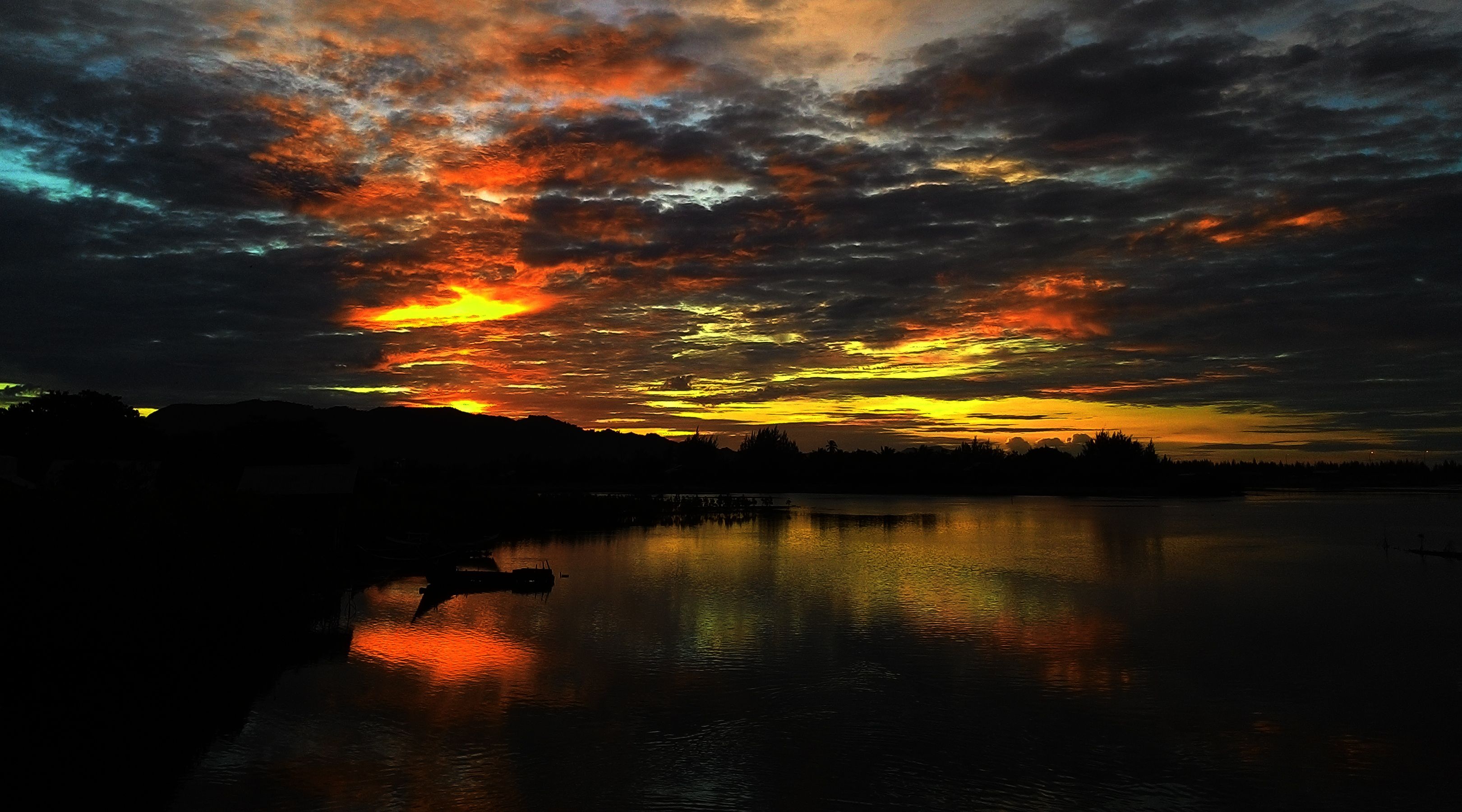 Sunset Lamjame.jpg