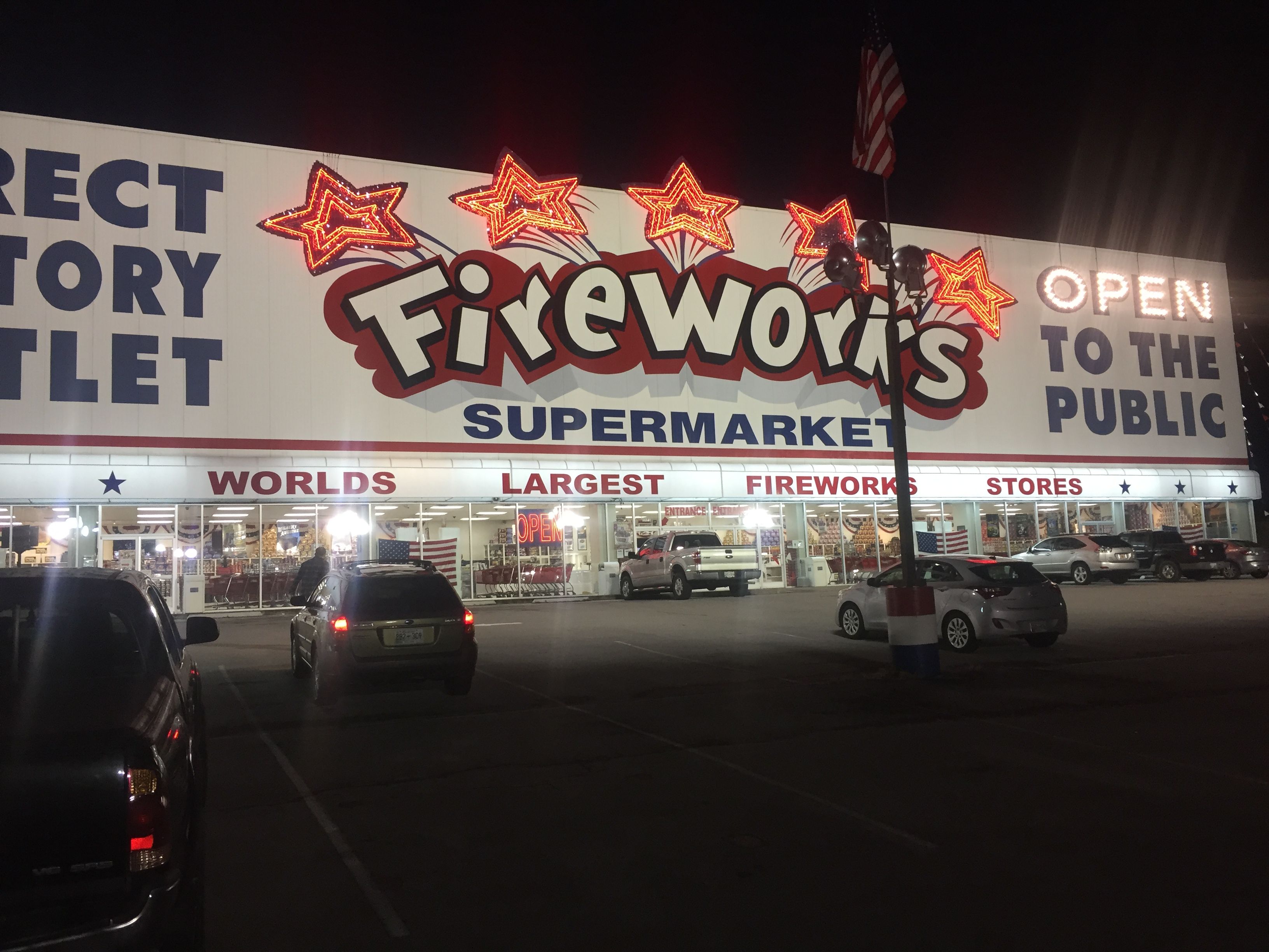 USA Fireworks Super Store