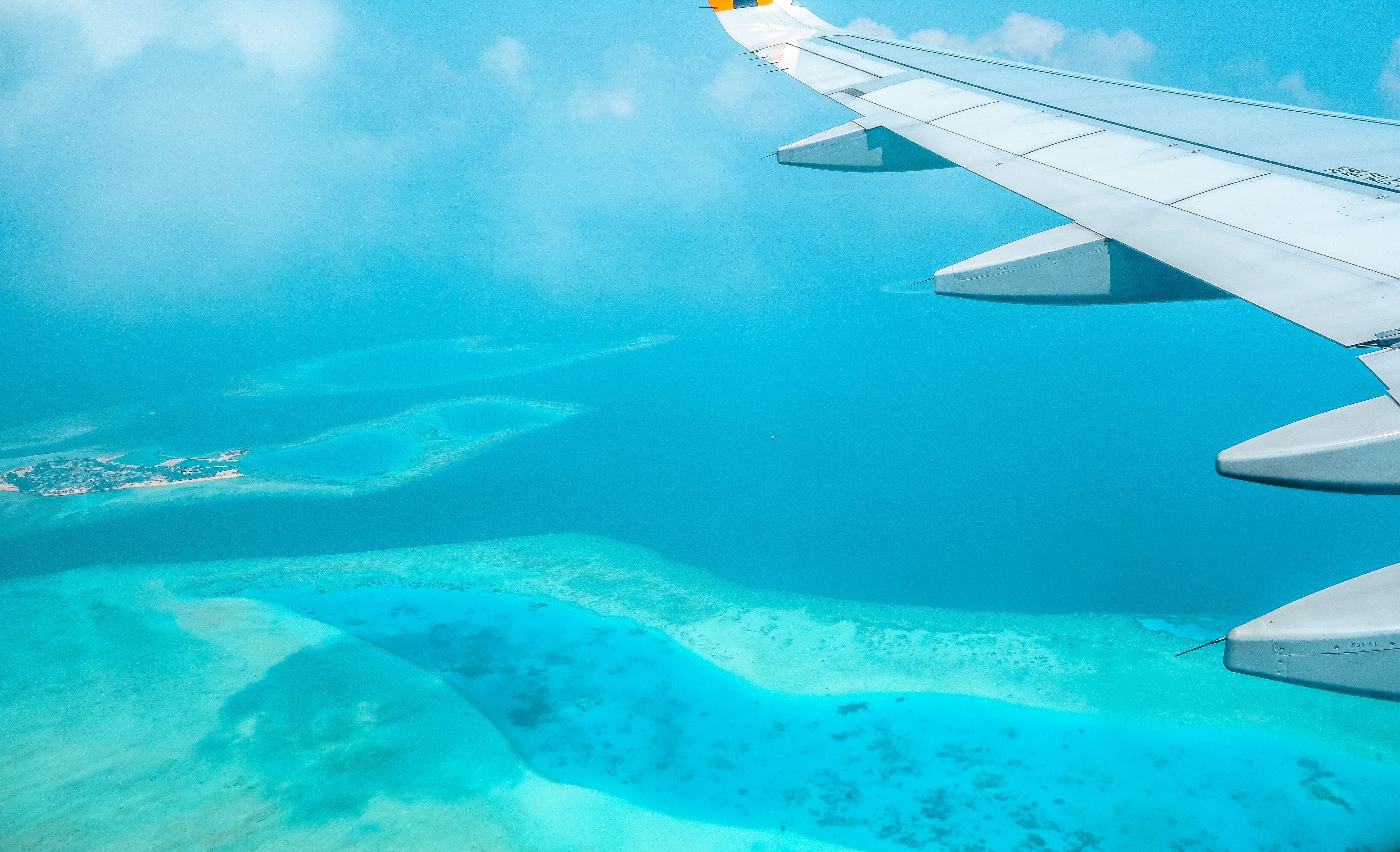 maldives from the plane view3.jpg